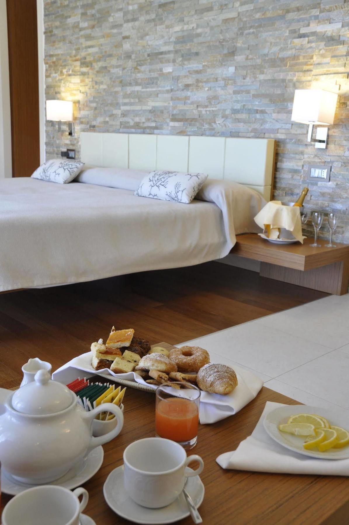 Pugnochiuso Resort - Hotel Del Faro Eksteriør bilde